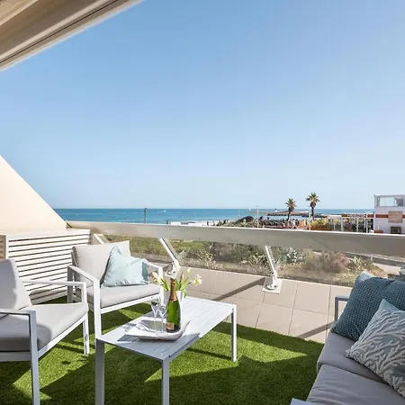 Blue Coral Heliopolis Naturiste