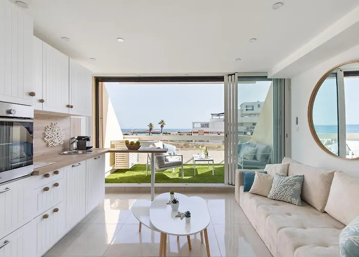 Blue Coral Heliopolis Naturiste